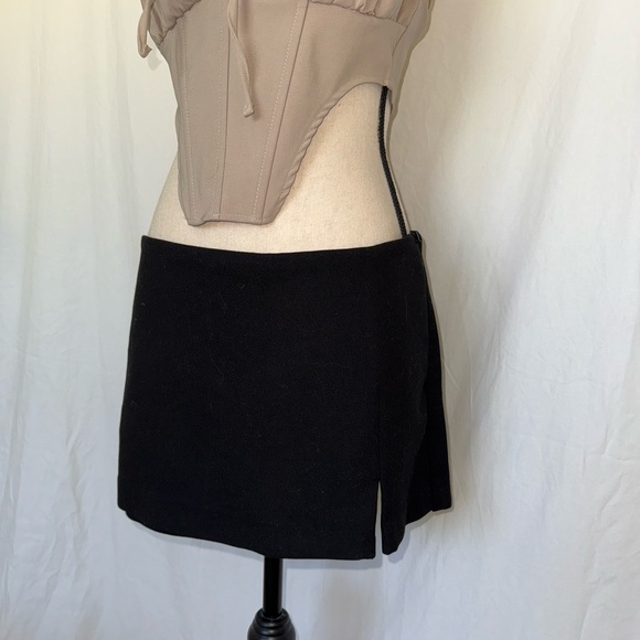 Zara skort - Picture 2 of 3